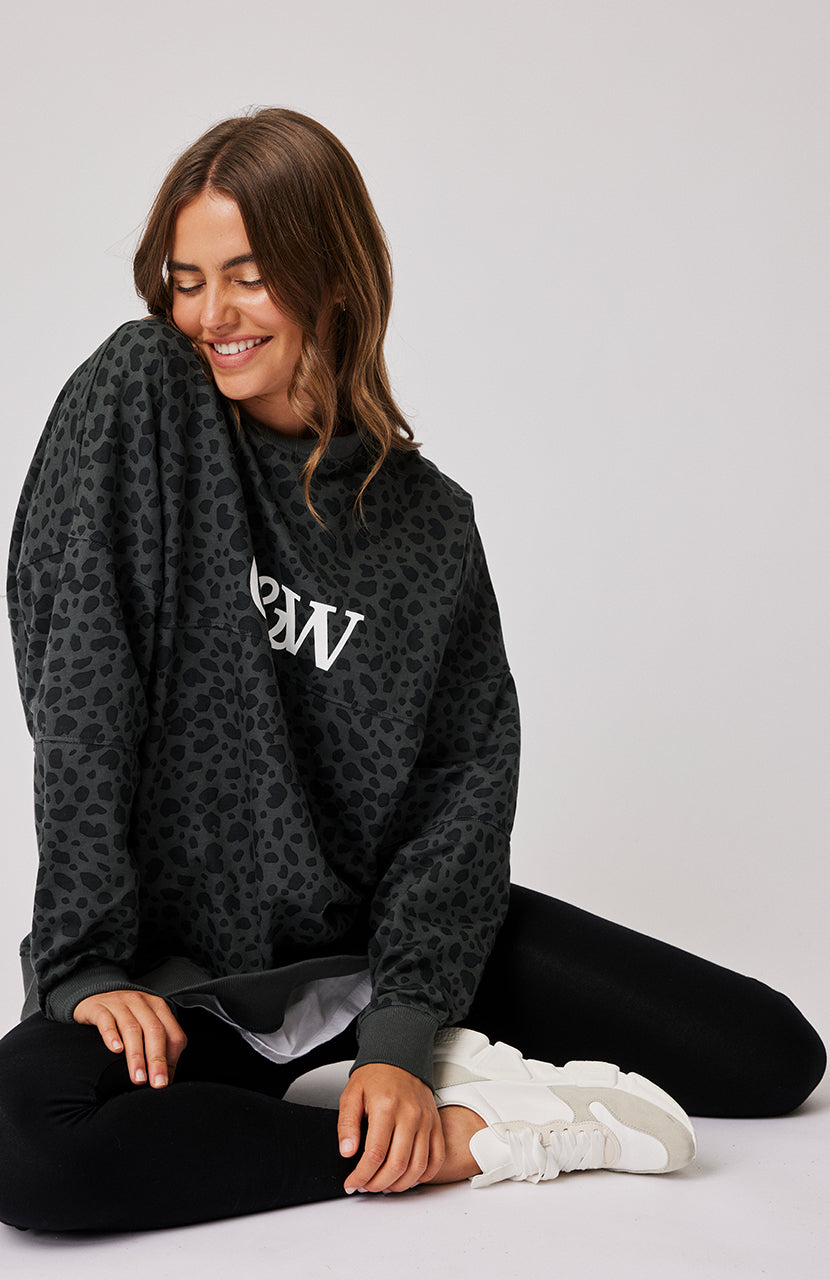 Peta Sweater - Charcoal Leopard